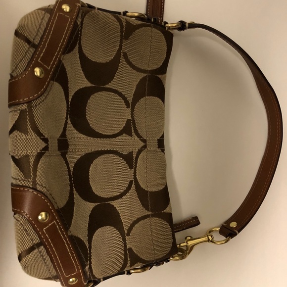 Coach Handbag - Picture 2 of 6